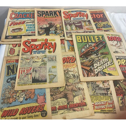 37 - Selection of vintage Victor and Warlord comics