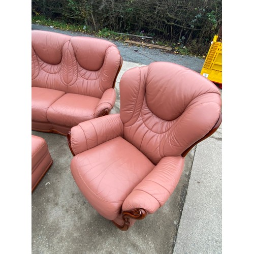 461 - 4 Piece Italian leather suite