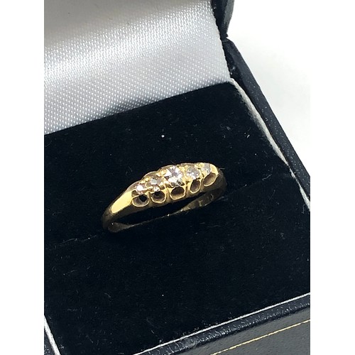 76 - 18ct gold antique old cut diamond five stone gypsy setting ring  (2.5g)