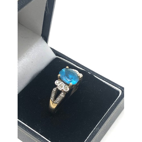 101 - 9ct gold vintage diamond & topaz dress ring (4.1g)