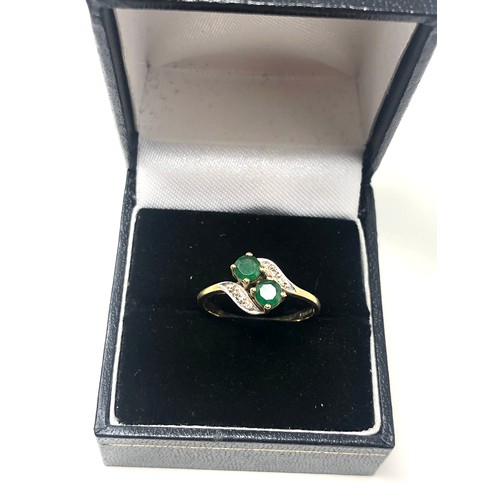 106 - 9ct gold vintage emerland & diamond dress ring (1.7g)