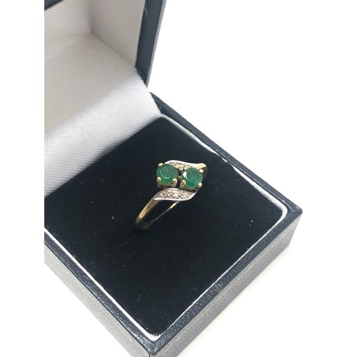 106 - 9ct gold vintage emerland & diamond dress ring (1.7g)