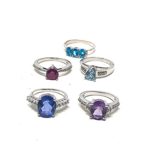 277 - 5 x .925 sterling silver gemstone rings including amethyst, ruby, topaz, tggc (16.7g)