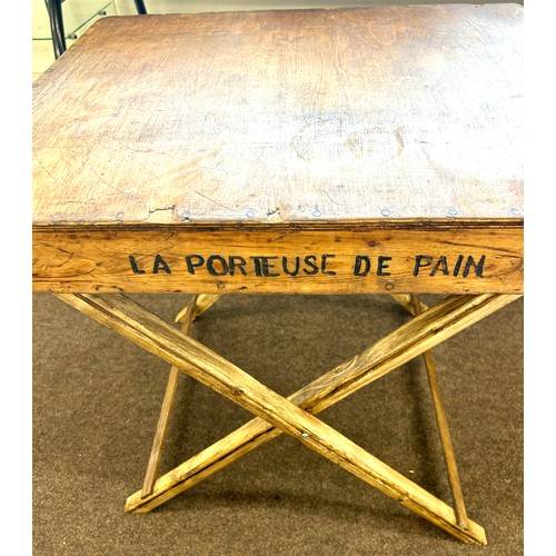 264 - La Porteuse de pain table , collapsable legs, approximate  measurements: 27 x 24 inches, Height: 26 ... 