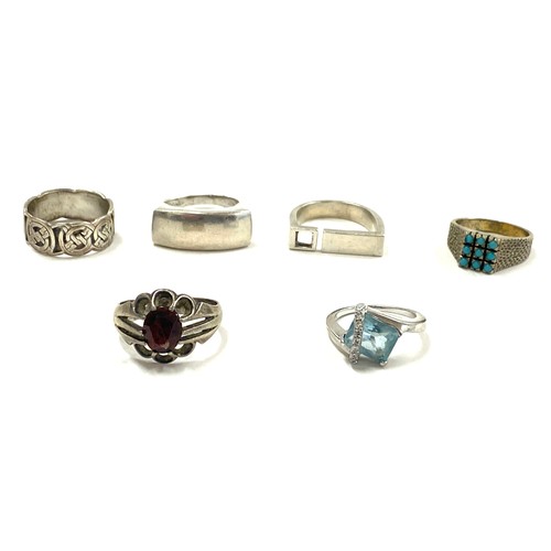 522 - Selection of assorted silver hallmarked rings