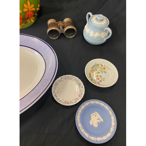 268 - Selection of miscellaneous includes Wedgewood meat plate, Sadler tea pot etc