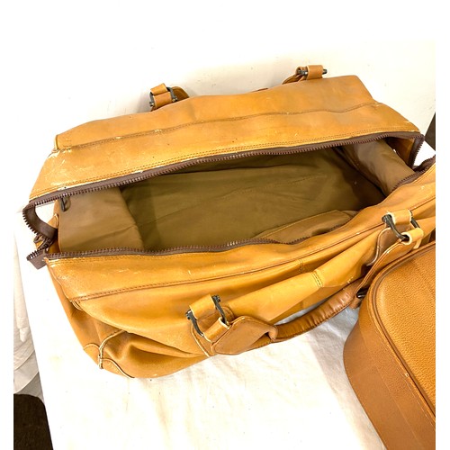 179 - Leather holdall and over night bag