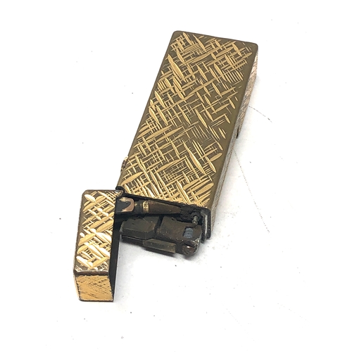 421 - Vintage dunhill cigarette lighter