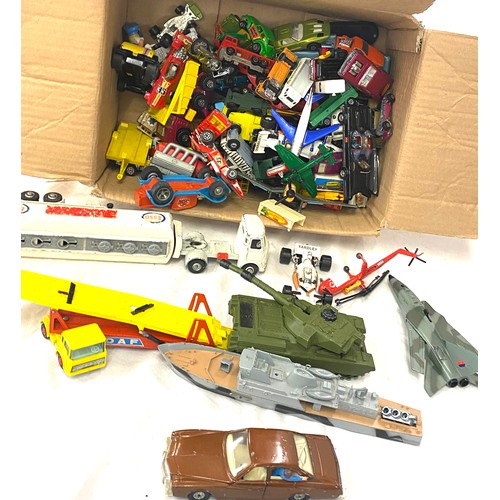 217 - Large selection of vintage and later die cast cars includes Dinky, Match box etc