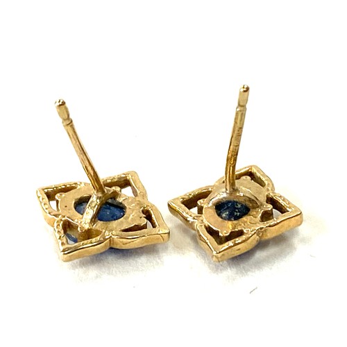 547 - Pair of ladies 14ct (3.1g)Gold earrings and a pair of 9ct (1.4g) Gold Stone set earrings