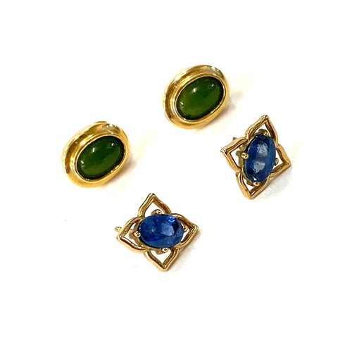 547 - Pair of ladies 14ct (3.1g)Gold earrings and a pair of 9ct (1.4g) Gold Stone set earrings