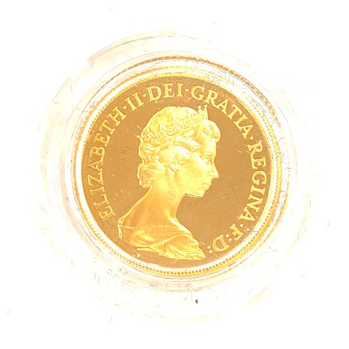 571 - Cased 1980 Proof Sovereign with paper work