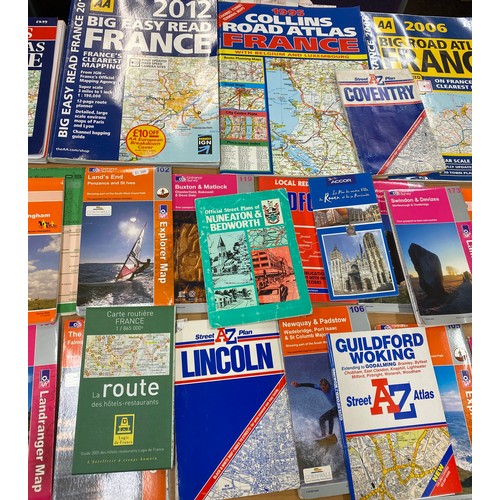 323 - Large selection of Maps/ touring guides etc