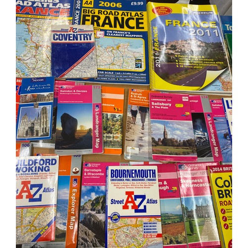 323 - Large selection of Maps/ touring guides etc