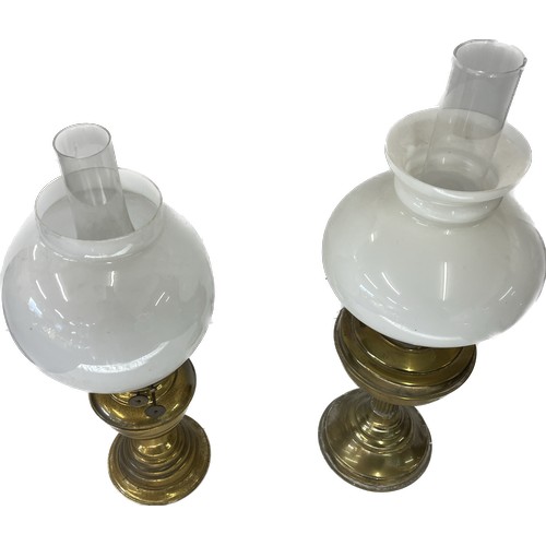 351 - 2, Vintage Brass oil lamp with funnel and shade