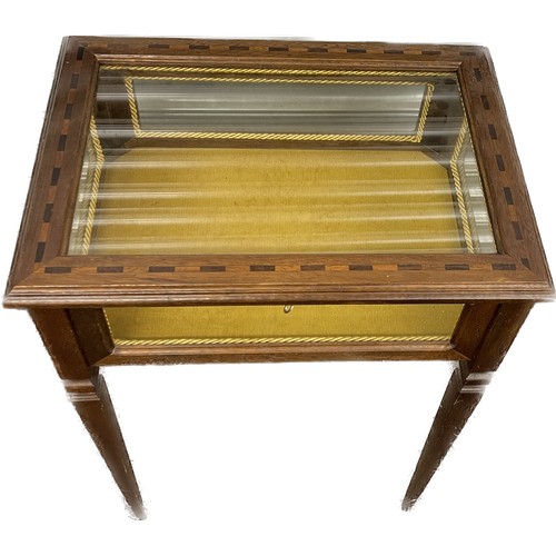 361 - Edwardian small display case, approximate measurements: Height 30 inches, Width 20 inches, Depth 14.... 