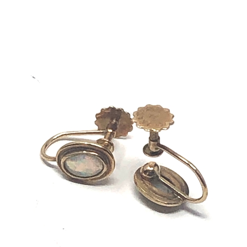 62 - Vintage 9ct gold opal earrings 1.9g