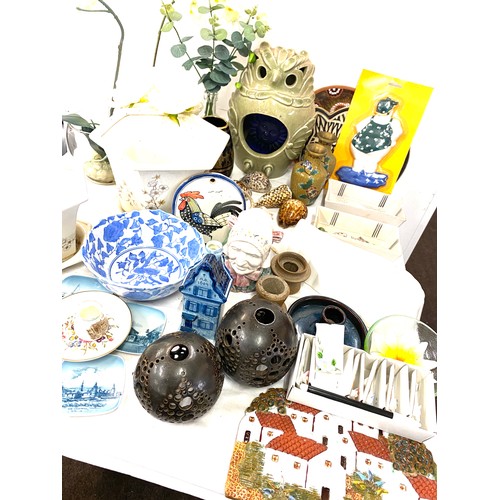 302 - Large selection of miscellaneous includes pottery, owl figure etc