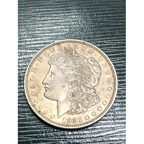 492 - 1921 Morgan silver dollar