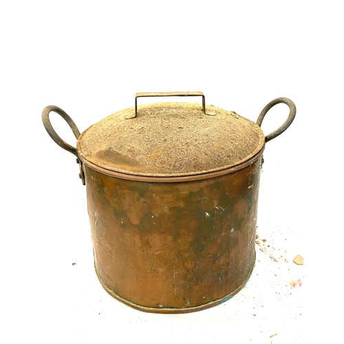 165 - 2 Vintage brass jam pans, one handle missing and a Vintage lidded 2 handled saucepan