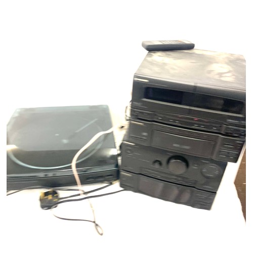 185 - Selection of electrical items includes Aiwa pxe850, Pioneer pdc p530m, ng95055125, Multi play cd pla... 