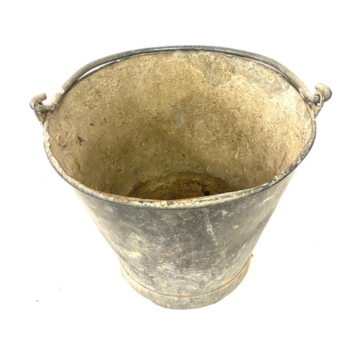 211 - Vintage galvanised bucket