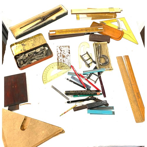 150 - Large selection of vintage mathematical equipment