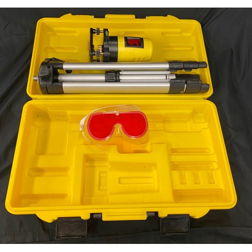 175 - Cased laser Level kit