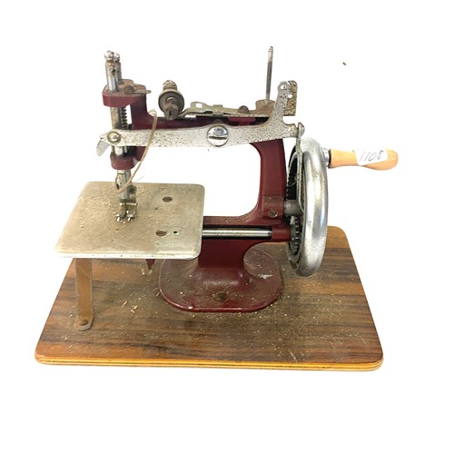 98 - Vintage No1 miniature sewing Machine