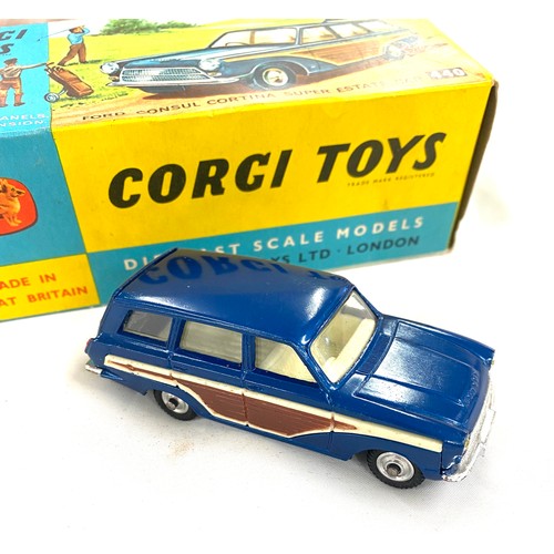 514 - Vintage boxed Corgi Toys Ford Consul Cortina Super estate Car 440 in original box