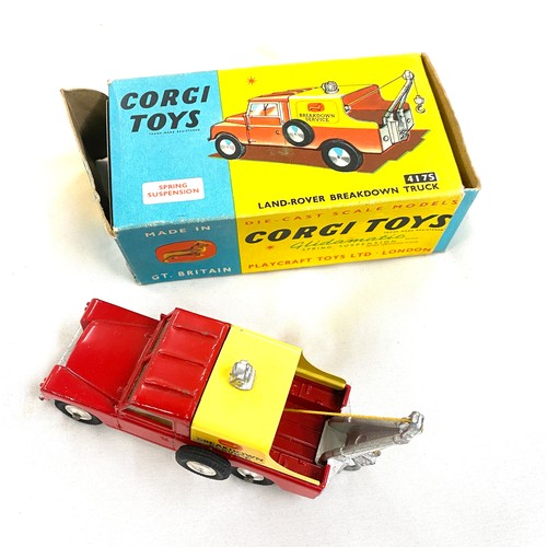 520 - Vintage Boxed Corgi Toys Land Rover Breakdown Truck 417s, in original box