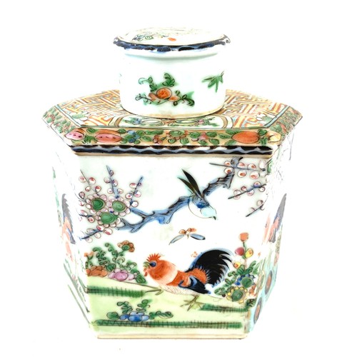 724 - Antique Chinese famille Verte tea caddy, hand painted, approximate height 6 inches