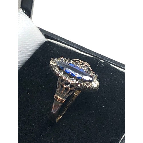 235 - 9ct gold paste halo ring with chester hallmark (2g)