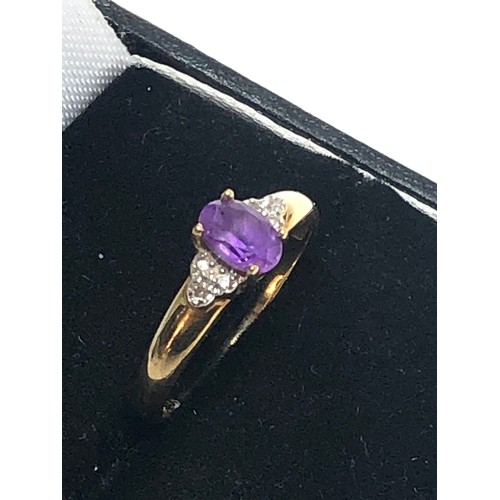 240 - 9ct gold amethyst & diamond dress ring (1.4g)