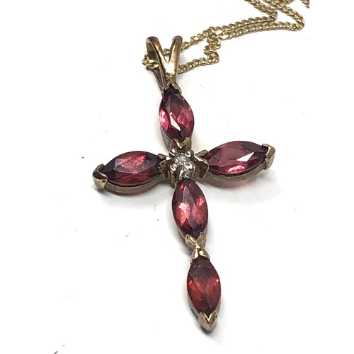 177 - 9ct gold diamond & garnet cross pendant necklace (2.1g)