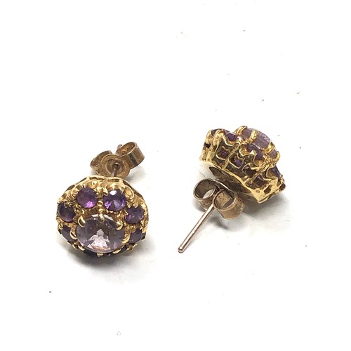 152 - 9ct gold amethyst cluster stud earrings (4.3g)