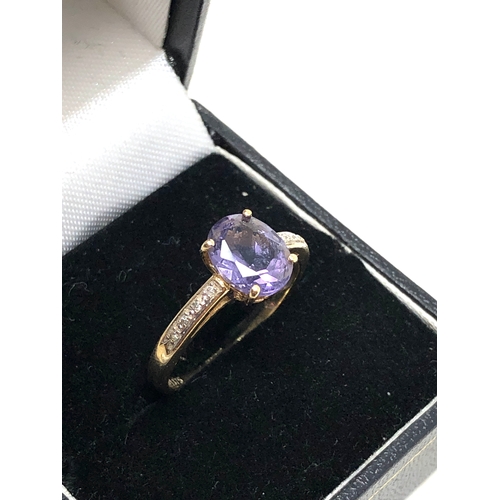 100 - 9ct gold amethyst & diamond ring weight 2.4g