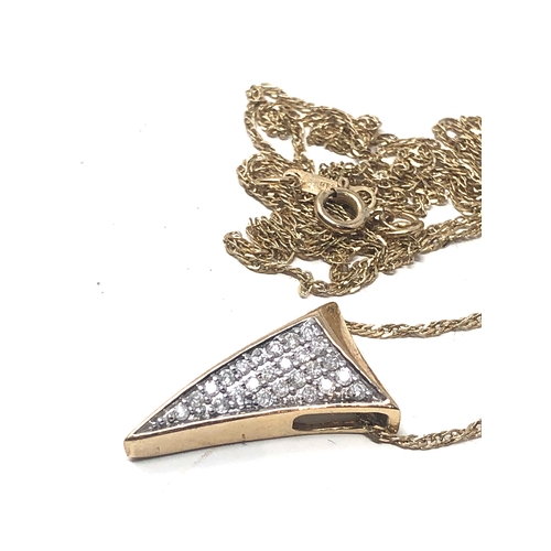 103 - 9ct gold diamond pendant necklace weight 2.5g