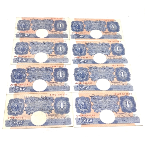 497 - 8 x £1 blue peppiatt 1940s bank notes