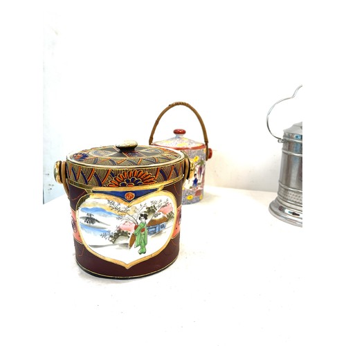 601 - Selection of 4 vintage biscuit barrels includes 2 oriental, 1 metal and 1 other