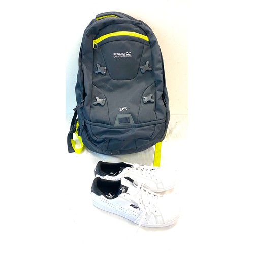 856 - Regatta great outdoor bag and a pair of Puma trainers size 9