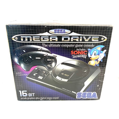 790 - Sega Mega drive sonic edition with game, working order includes two controllers.