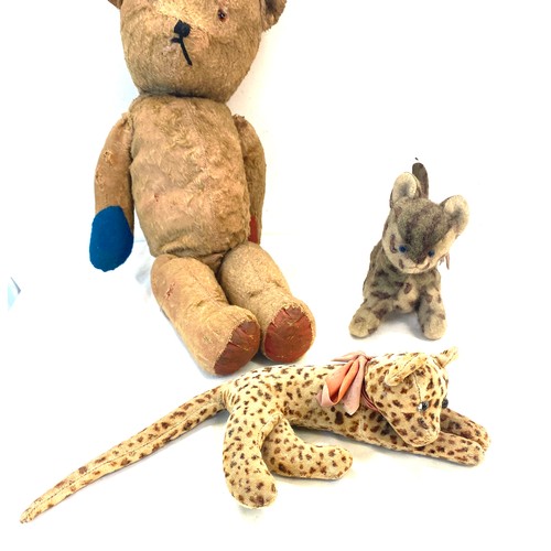 585 - Selection of 3 vintage teddies