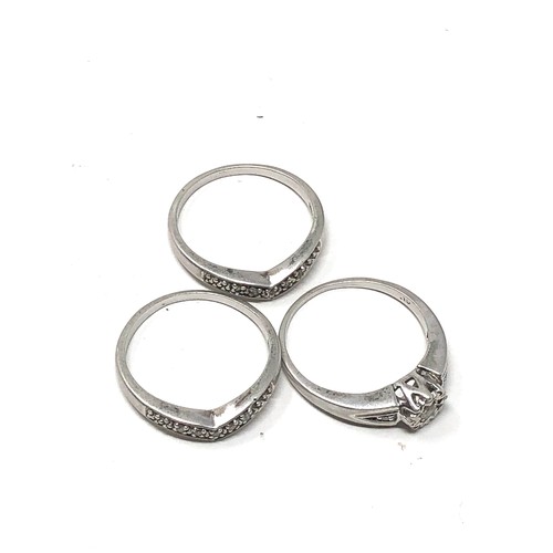 116 - 3 x 9ct white gold diamond rings (6.1g)