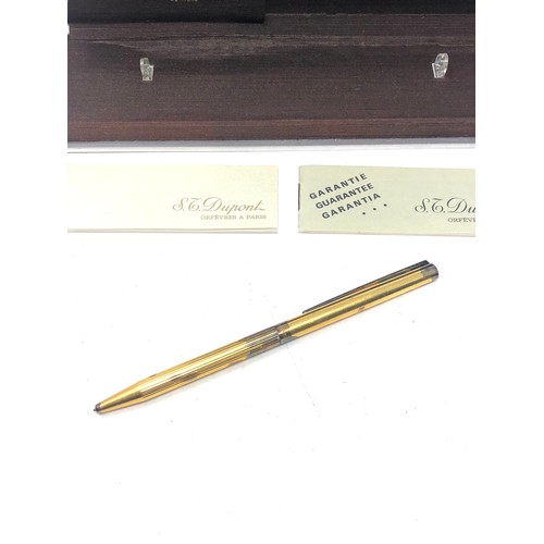 1 - Boxed silver dupont pen