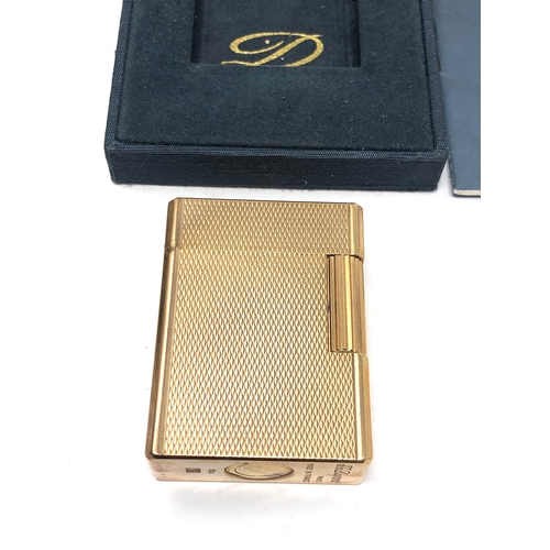 552 - Fine vintage boxed dupont paris cigarette lighter good condition