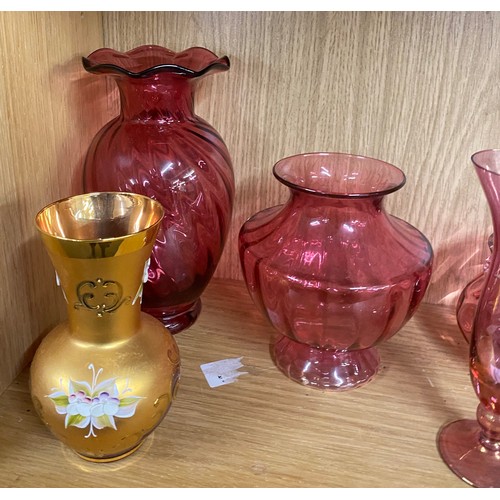 731 - Large selection of vintage and later Cranberry glass etc