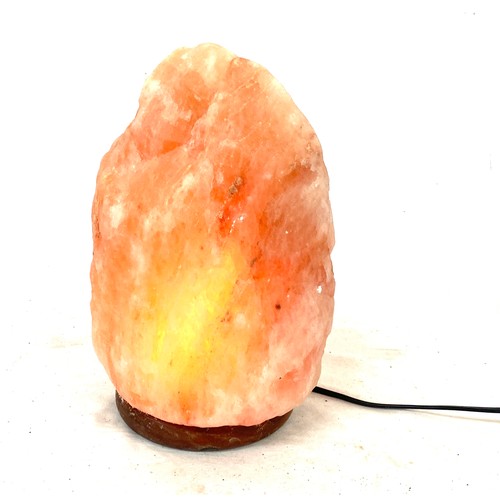 722 - Large salt lamp, working order, approximate height 13 inches