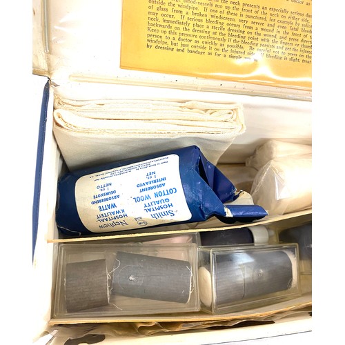 624 - Vintage AA medical car kit, with contents