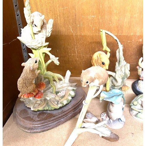 684 - Selection of field mice ornaments to include Leonardo collection, Beatrix Potter, Border Fine art, A... 